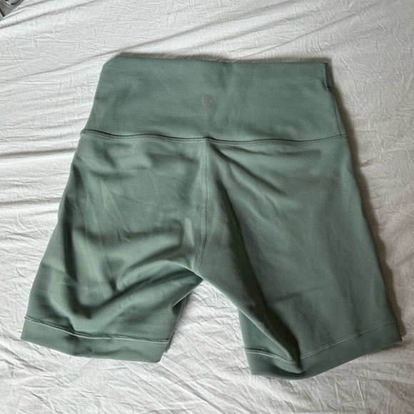 ** SOLD ** - Picture 2 of 3